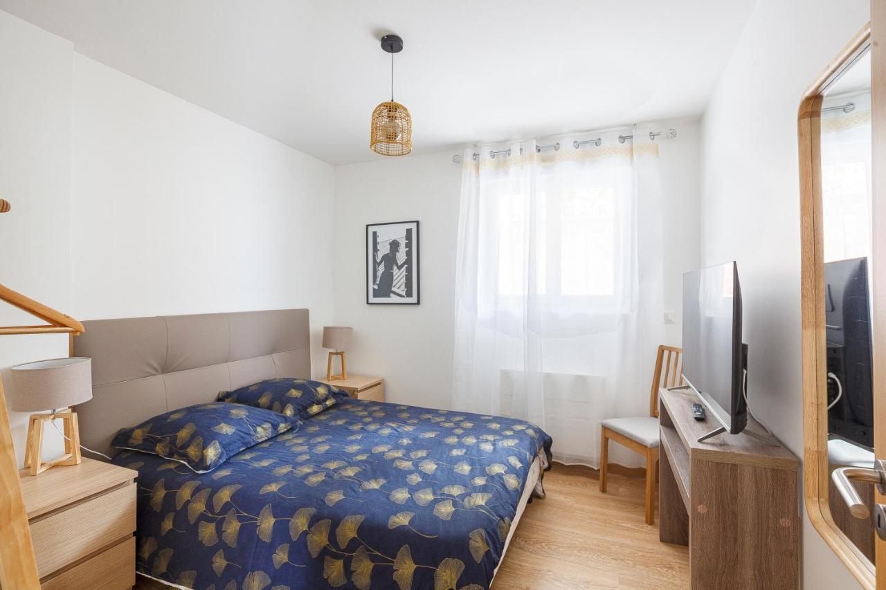 Logement 004 A 300M De La Gare Mantes La Jolie Εξωτερικό φωτογραφία